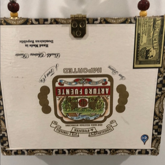 Vintage Arturo Fuente Handmade Upholstery Wooden Box Bead Handle W strap - Picture 2 of 16